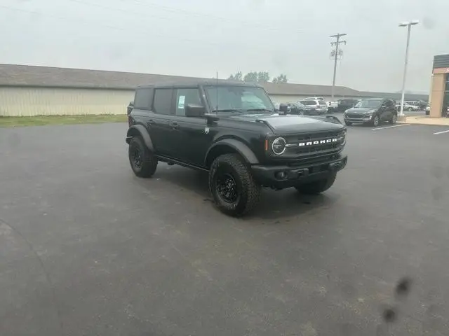2026 Ford Bronco Big Bend 4x4 photo 3