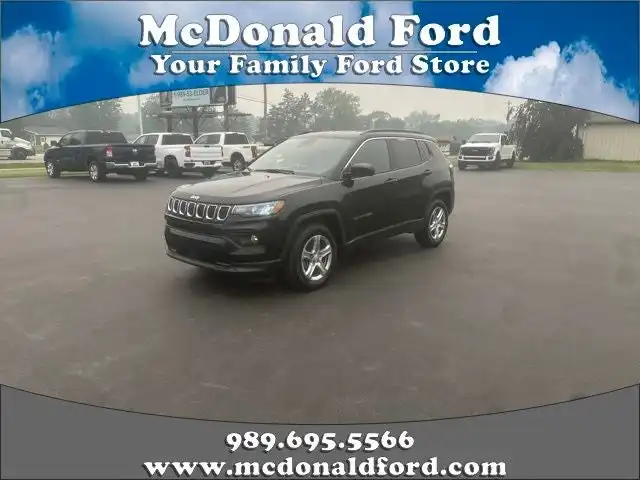 2024 Jeep Compass Latitude 4X4's photo