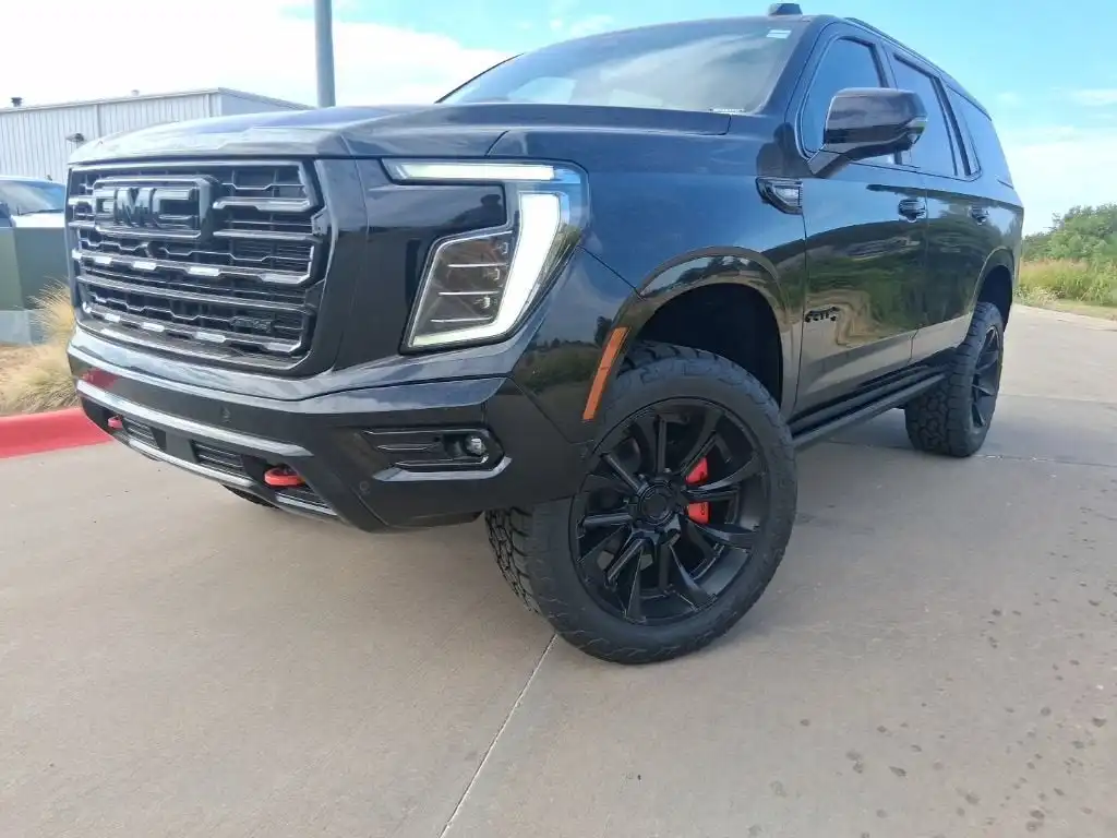 2026 GMC Yukon 4WD AT4's photo