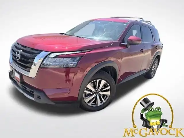 2023 Nissan Pathfinder SL 2WD's photo