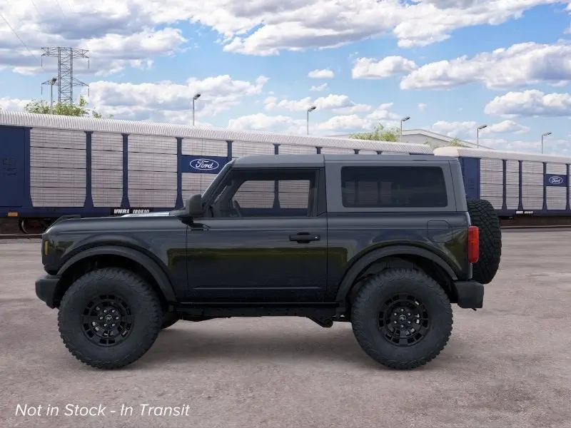2026 Ford Bronco Base 4x4 photo 3