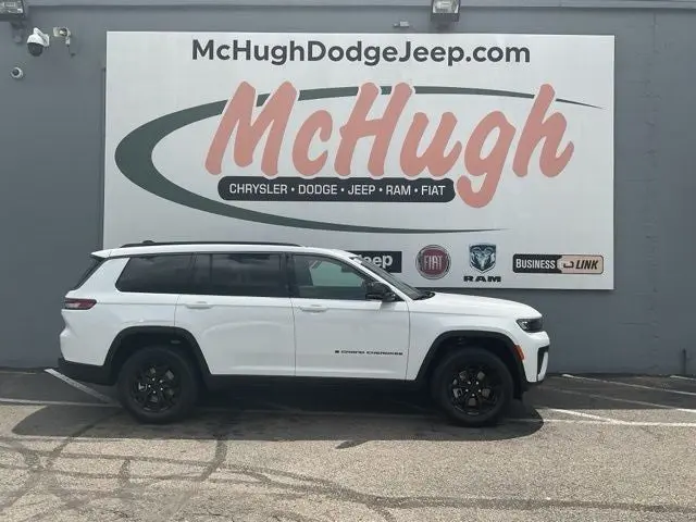 2026 Jeep Grand Cherokee L Laredo Altitude 4WD photo 4