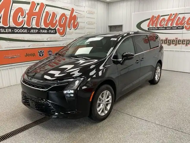 2027 Chrysler Pacifica Select AWD's photo