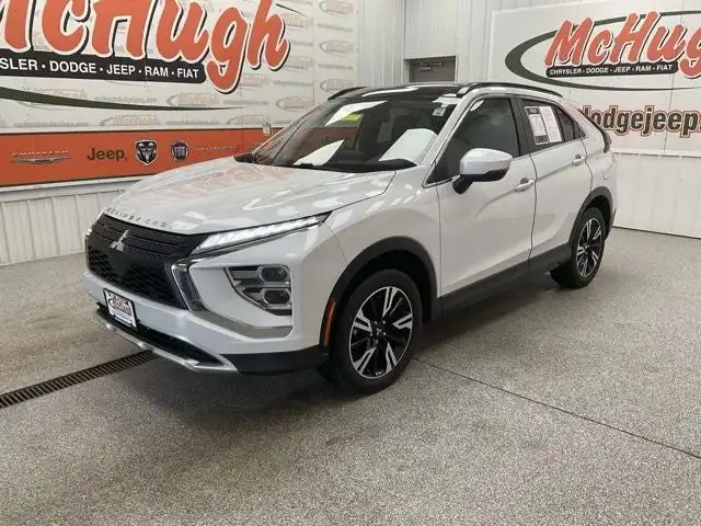 2023 Mitsubishi Eclipse Cross SE S-AWC's photo
