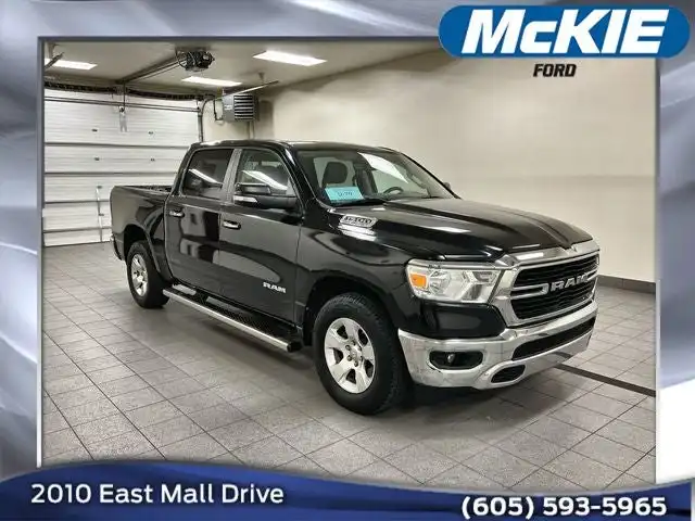 2019 RAM 1500 Big Horn/Lone Star Crew Cab 5'7's photo