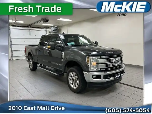 2019 Ford F-250 Lariat 4WD Crew Cab 160 in's photo