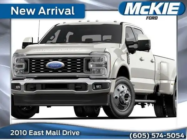 2026 Ford F-450 Lariat 4x4 Crew Cab 8' Box DRW's photo