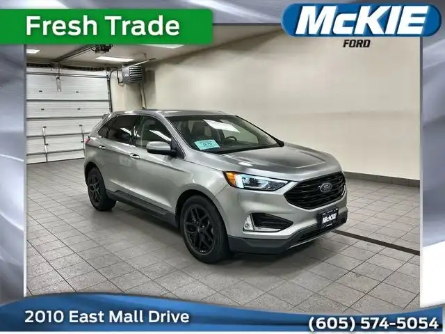 2021 Ford Edge SEL AWD's photo