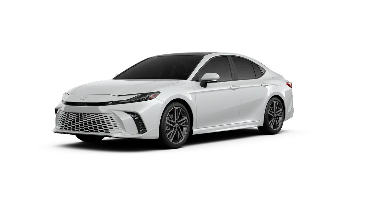 2026 Toyota Camry XSE Hybrid's photo