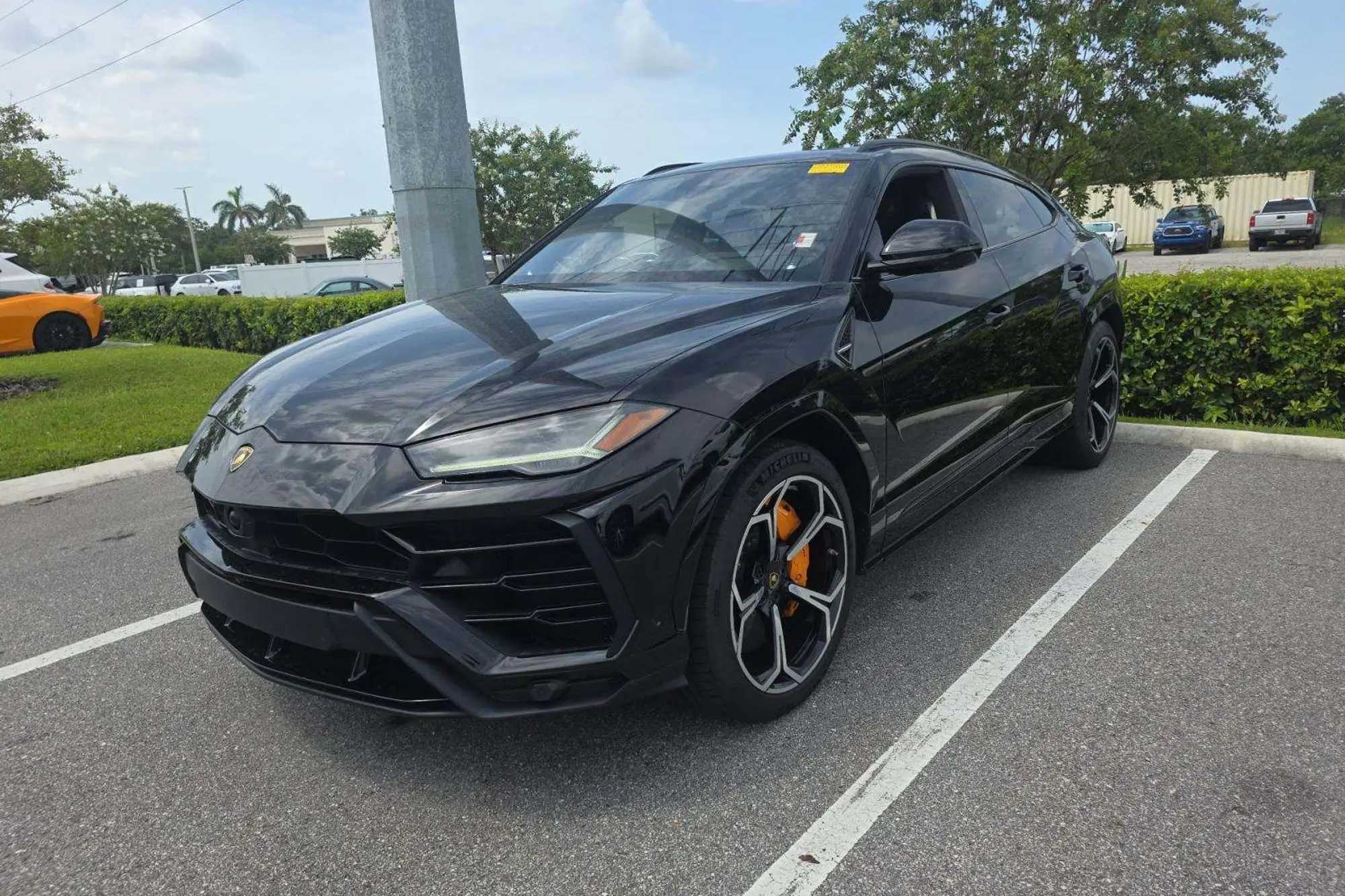 2020 Lamborghini Urus 4.0 V8 photo 1
