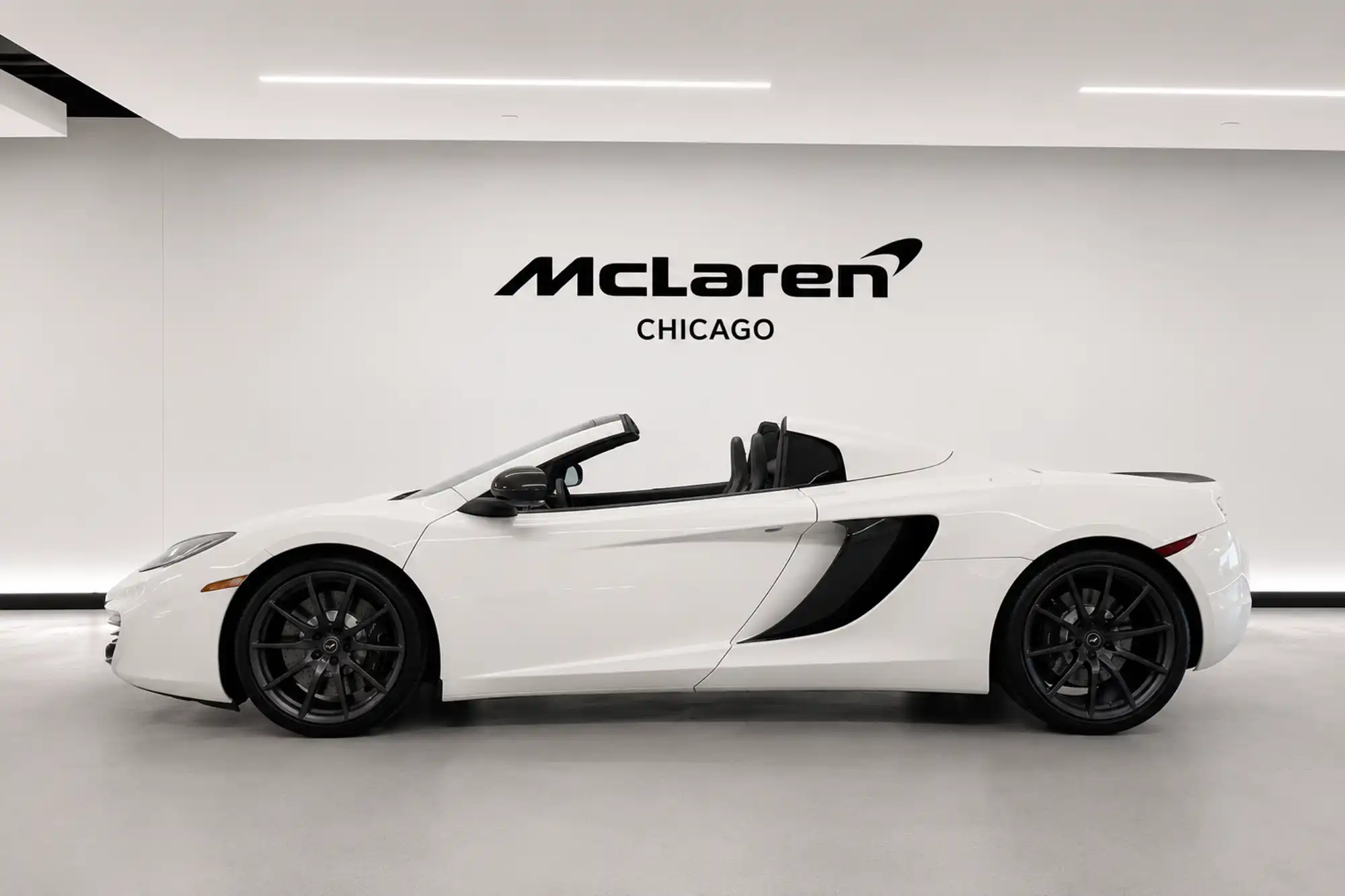 2014 McLaren MP4-12C Spider's photo