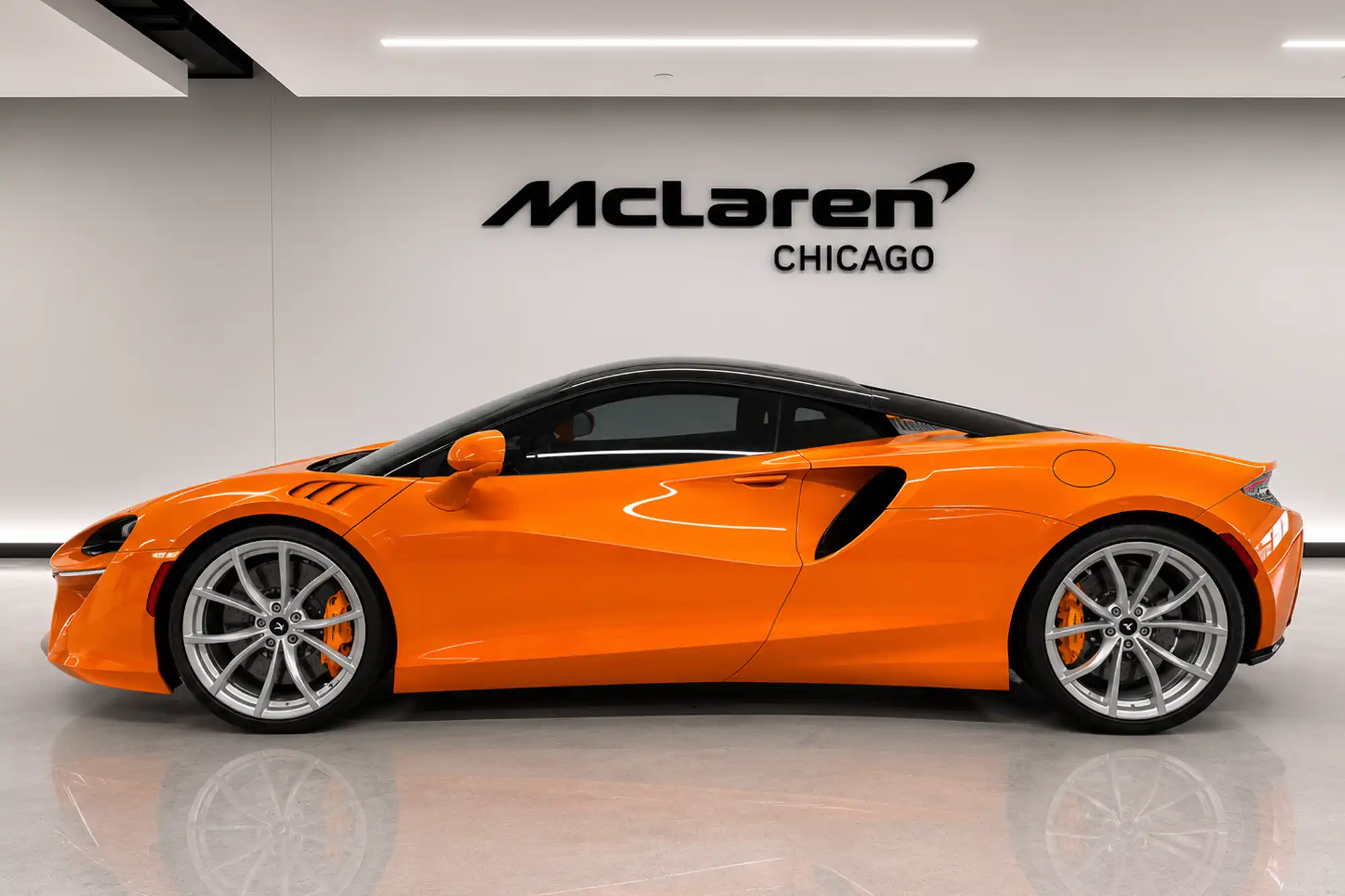 2023 McLaren Artura 3.0's photo