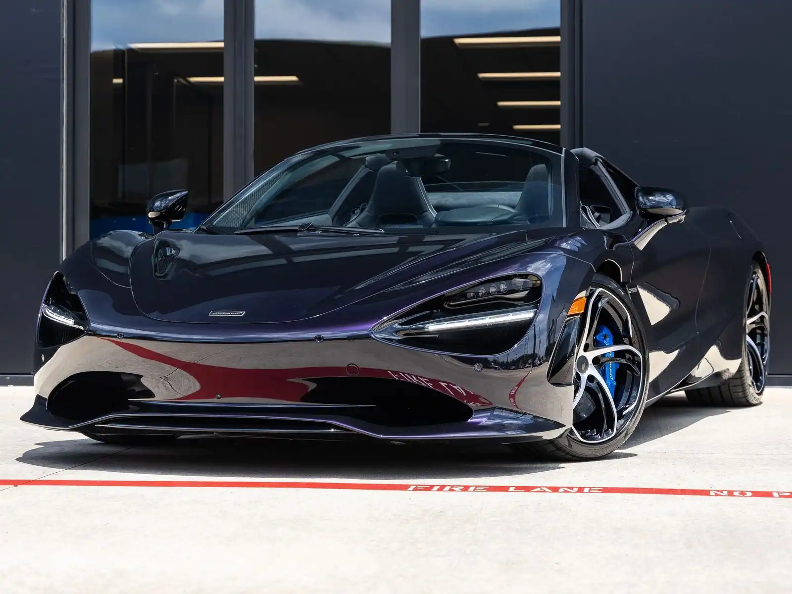 2027 McLaren 750S 4.0 V8 Spider's photo