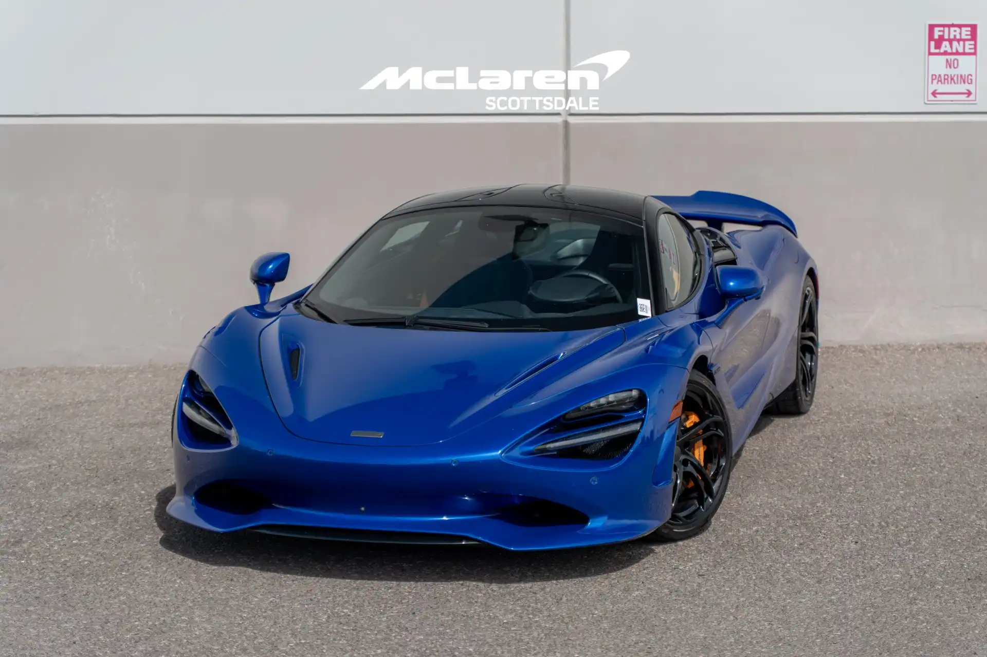 2025 McLaren 750S 4.0 V8's photo