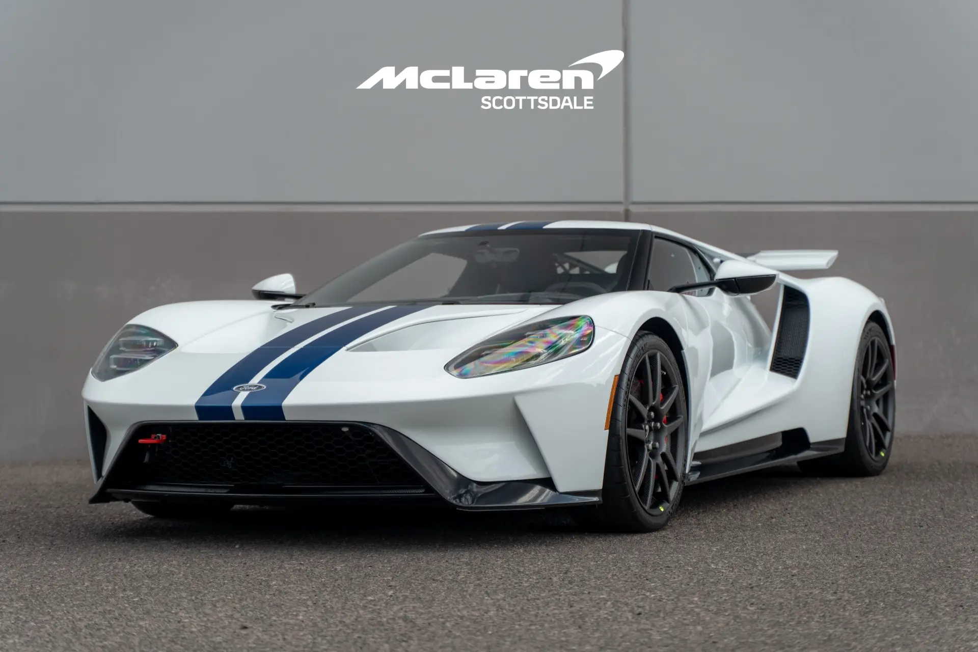 2017 Ford GT undefined photo 3