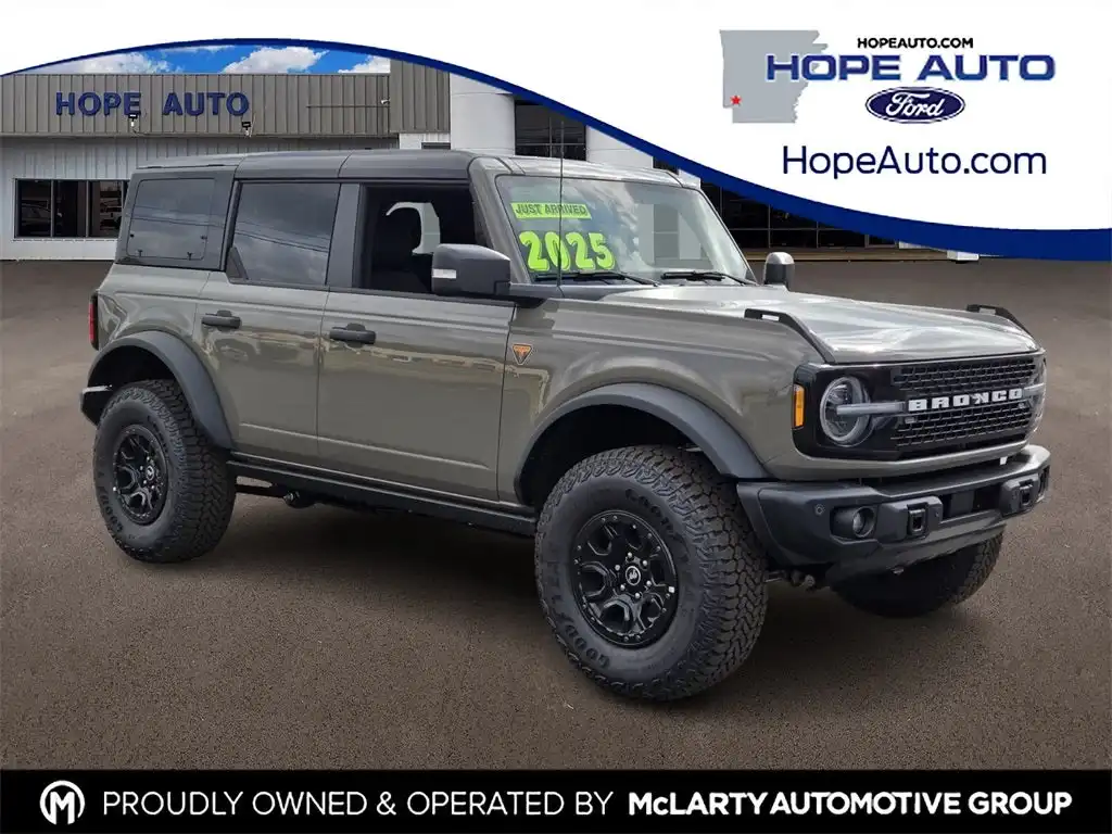 2025 Ford Bronco Badlands 4x4's photo