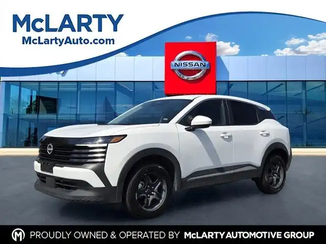 2025 Nissan Kicks 2.0 SV's photo