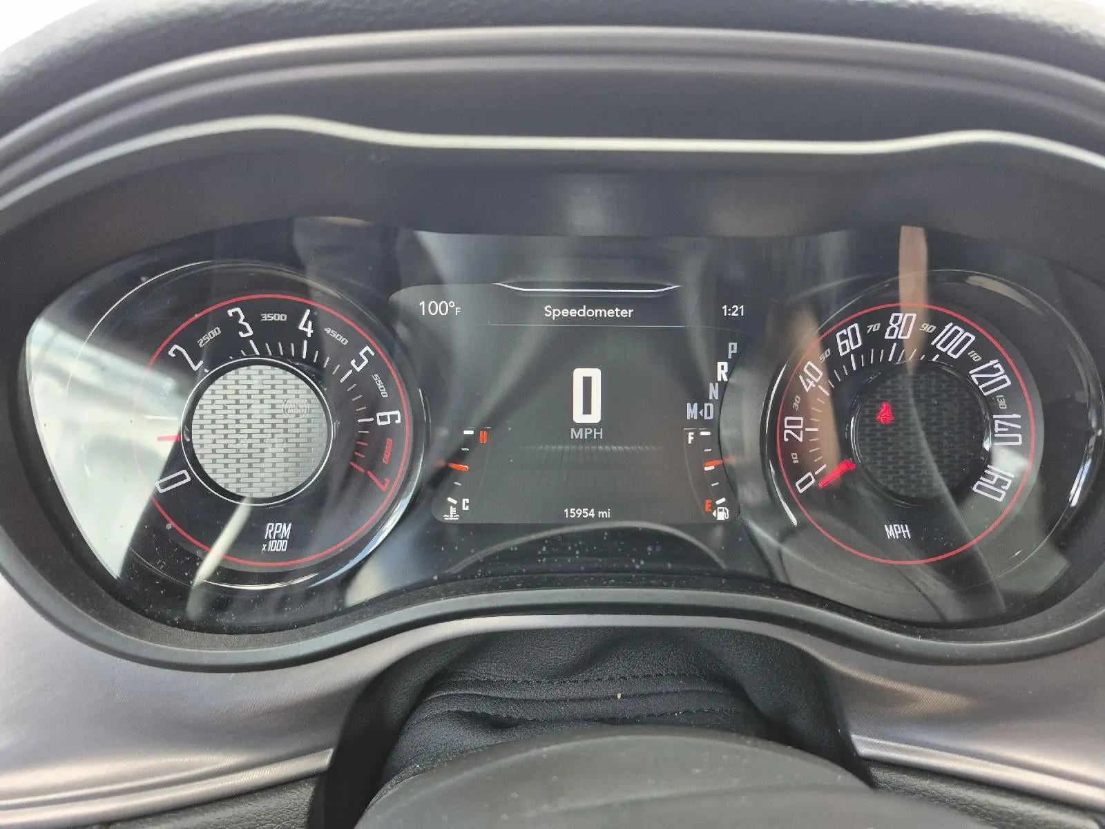 2023 Dodge Challenger SXT Auto photo 4