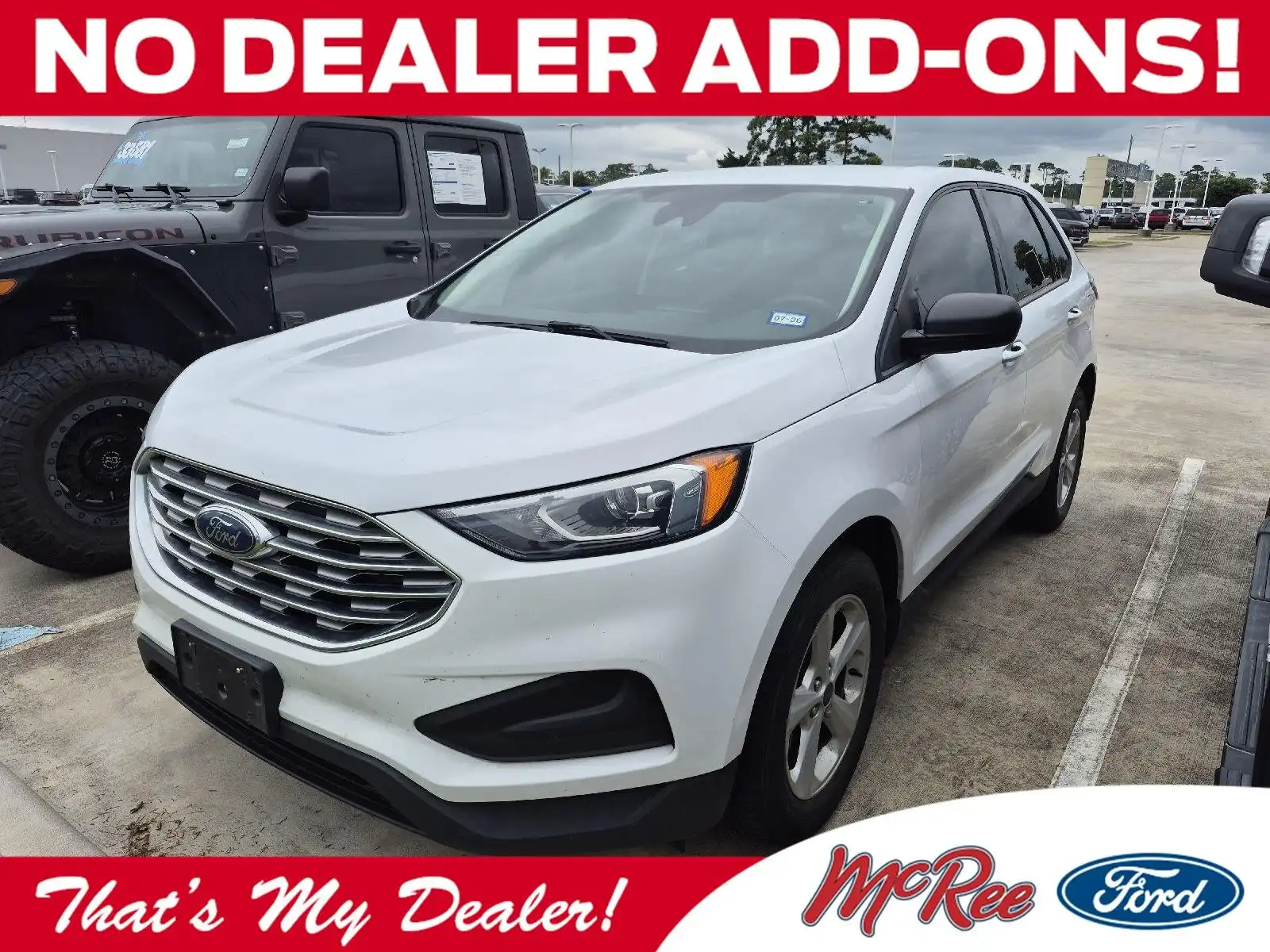 2021 Ford Edge SE's photo