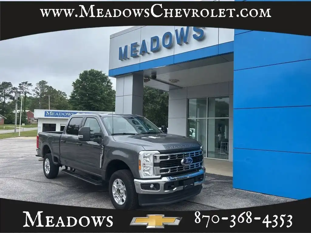 2025 Ford F-250 XL 4WD Crew Cab 8' Box's photo