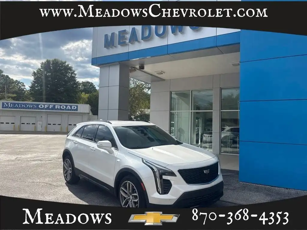 2023 Cadillac XT4 Sport's photo