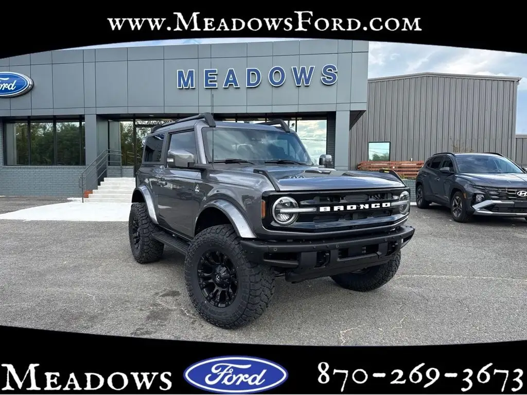 2021 Ford Bronco Outer Banks 4WD photo 1