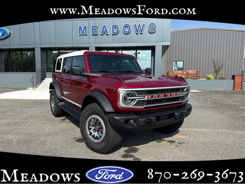 2026 Ford Bronco Outer Banks 4x4's photo