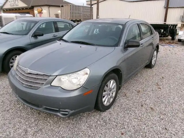 2010 Chrysler Sebring Touring's photo