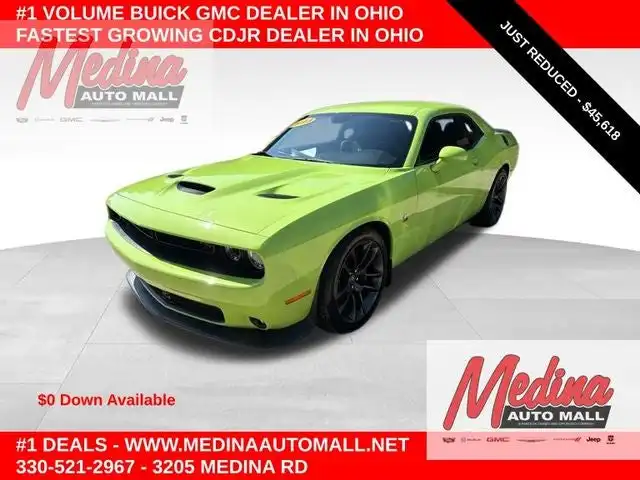 2023 Dodge Challenger R/T Scat Pack's photo