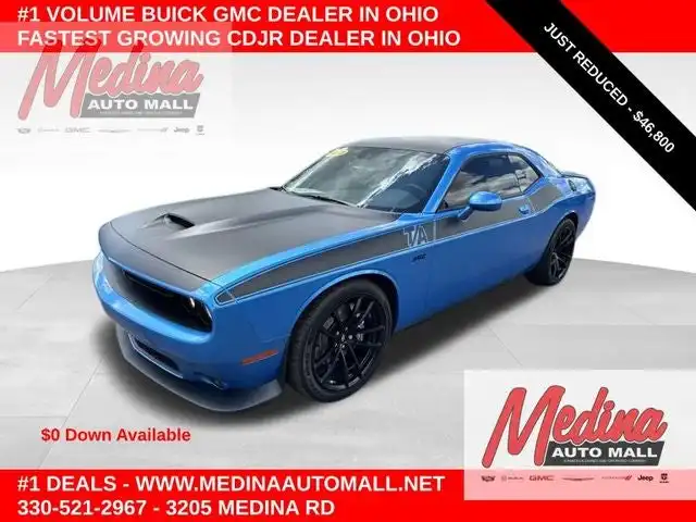 2023 Dodge Challenger R/T Scat Pack's photo