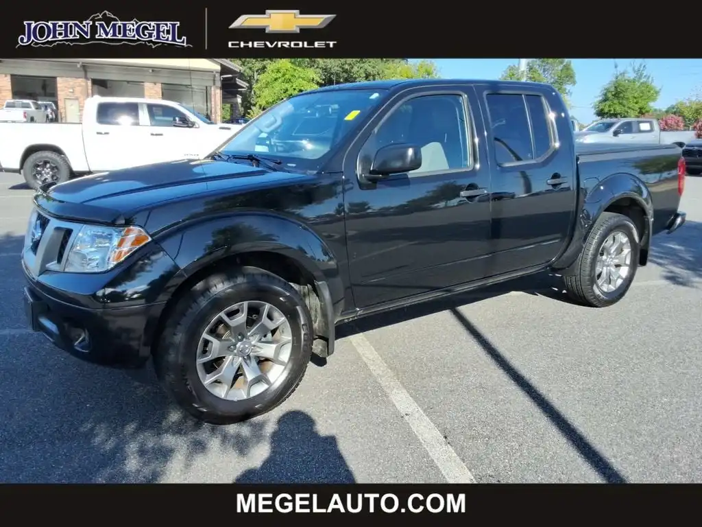 2021 Nissan Frontier SV Crew Cab 2WD SWB's photo