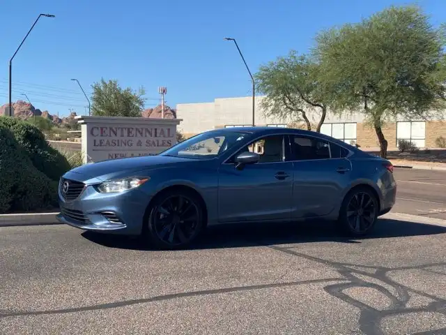 2016 Mazda EZ-6 i Touring Auto's photo