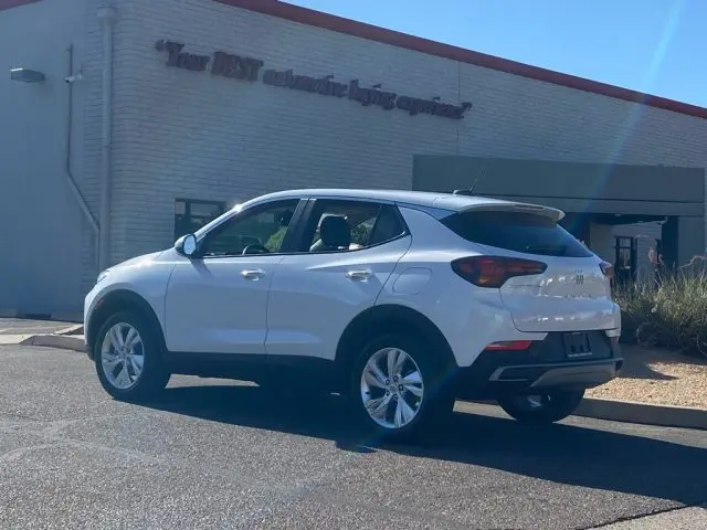2025 Buick Encore GX Preferred photo 3
