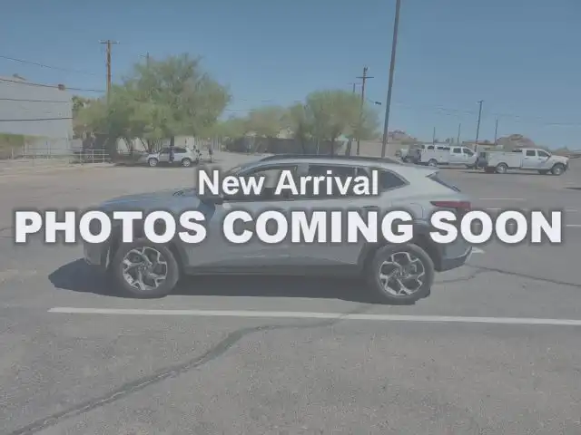2025 Chevrolet Trax LT's photo