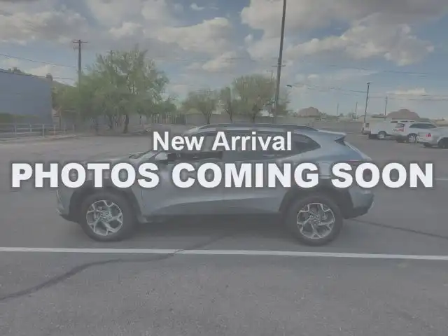 2025 Chevrolet Trax LT's photo