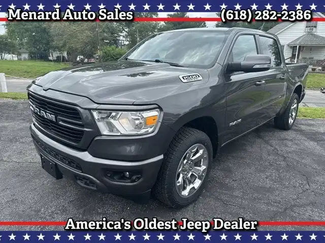 2020 RAM 1500 Big Horn/Lone Star 4x4 Crew Cab 5'7's photo