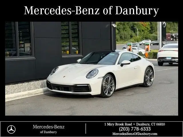 2020 Porsche 911 Carrera 4 Coupe's photo