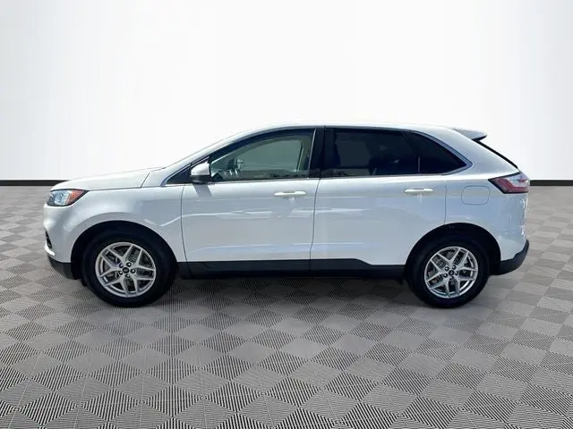 2021 Ford Edge SEL AWD photo 4