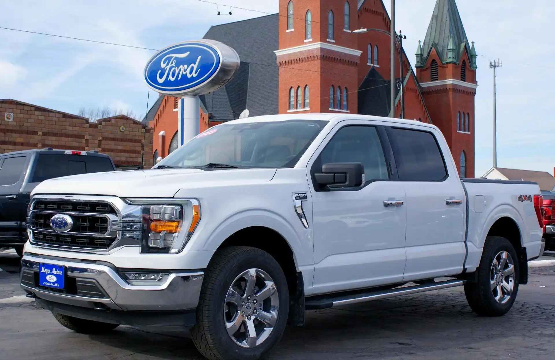 2023 Ford F-150 XLT 4x4 SuperCrew 5-1/2 Box's photo