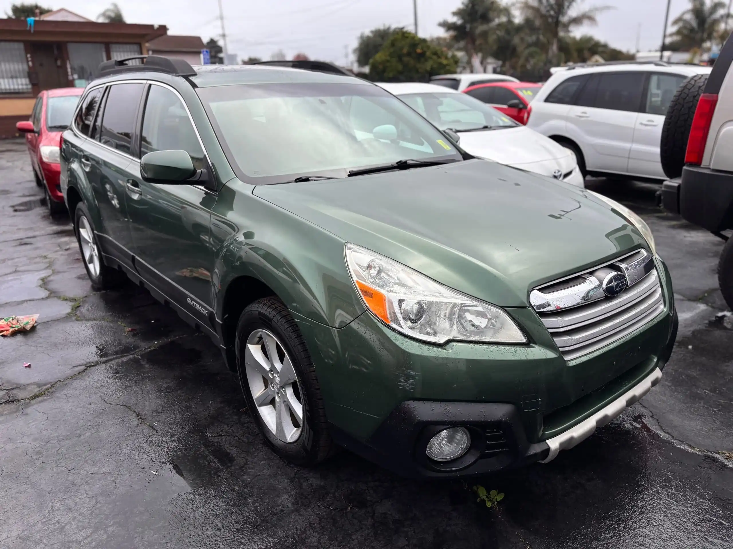2013 Subaru Outback 2.5i Limited CVT PZEV's photo