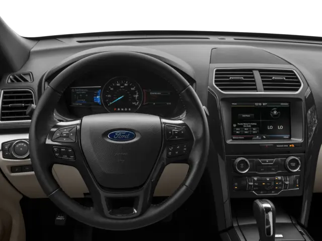 2017 Ford Explorer XLT 4WD photo 4