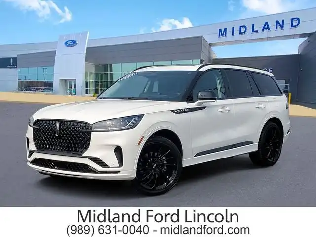 2025 Lincoln Aviator Reserve AWD's photo