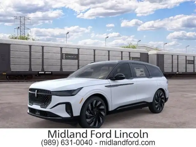 2026 Lincoln Nautilus Reserve AWD's photo