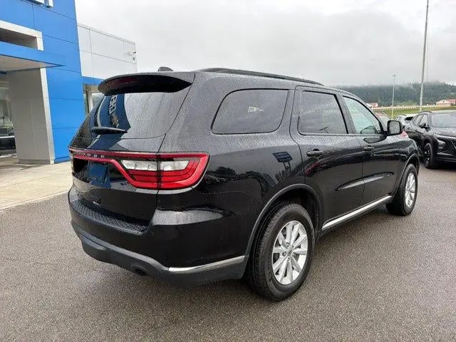 2024 Dodge Durango SXT AWD Plus photo 4