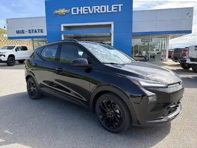 2027 Chevrolet Bolt EV RS Auto's photo