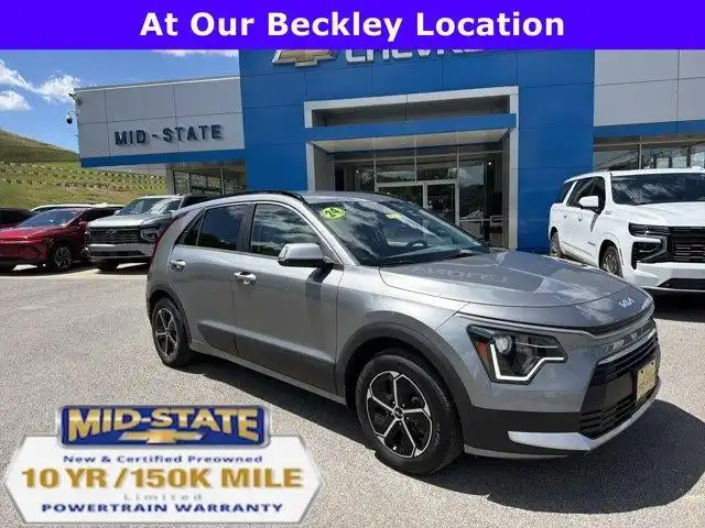 2024 Kia Niro EX HEV's photo