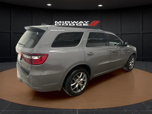 2026 Dodge Durango GT HEMI Plus V8 AWD photo 4