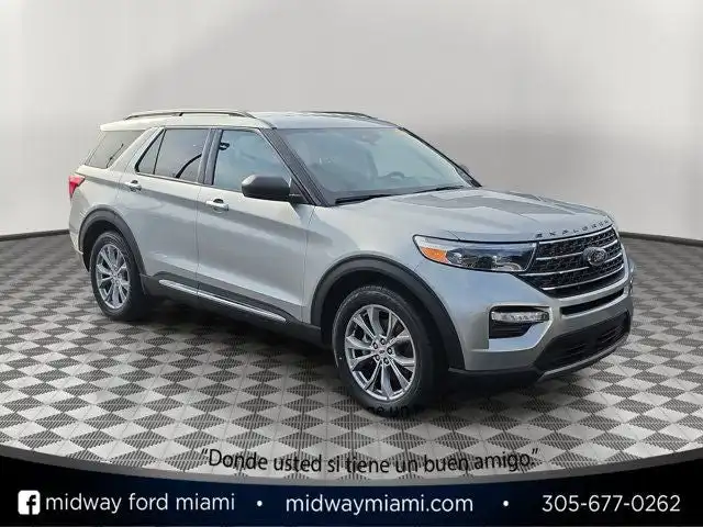 2023 Ford Explorer XLT RWD's photo