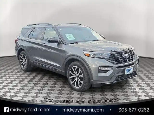 2023 Ford Explorer ST-Line RWD's photo
