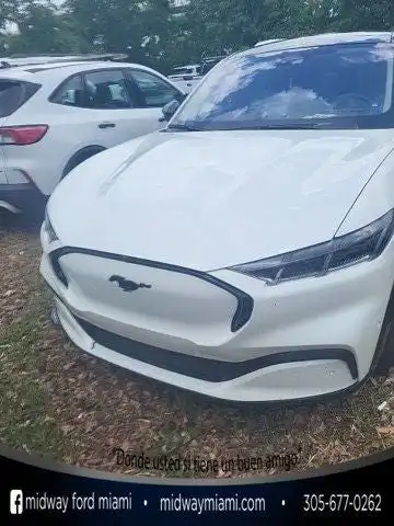 2024 Ford Mustang-Mach-e Premium's photo